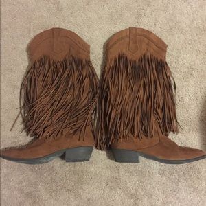 Fringe cowboy boots